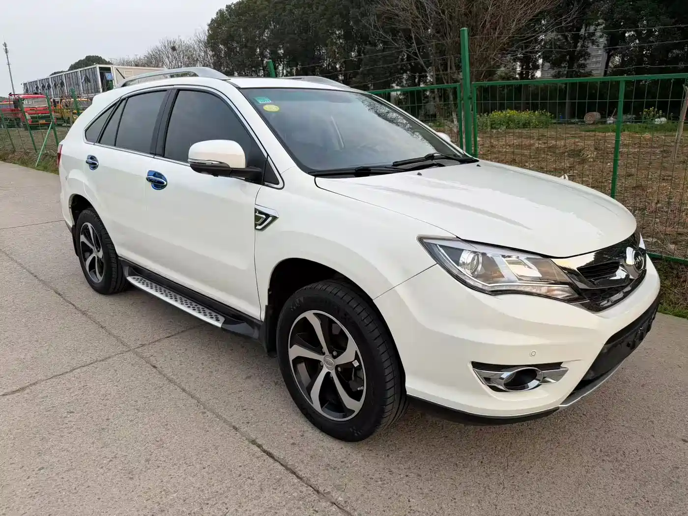 BYD S7 2015 2.0T Automatic Premium фото 3