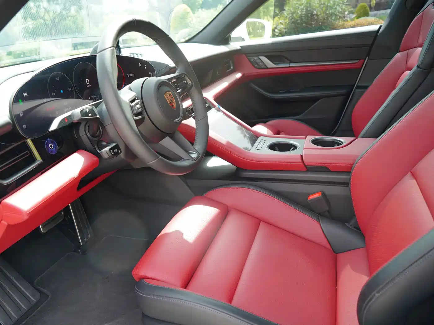 Porsche Taycan 2025 2024 Taycan 4