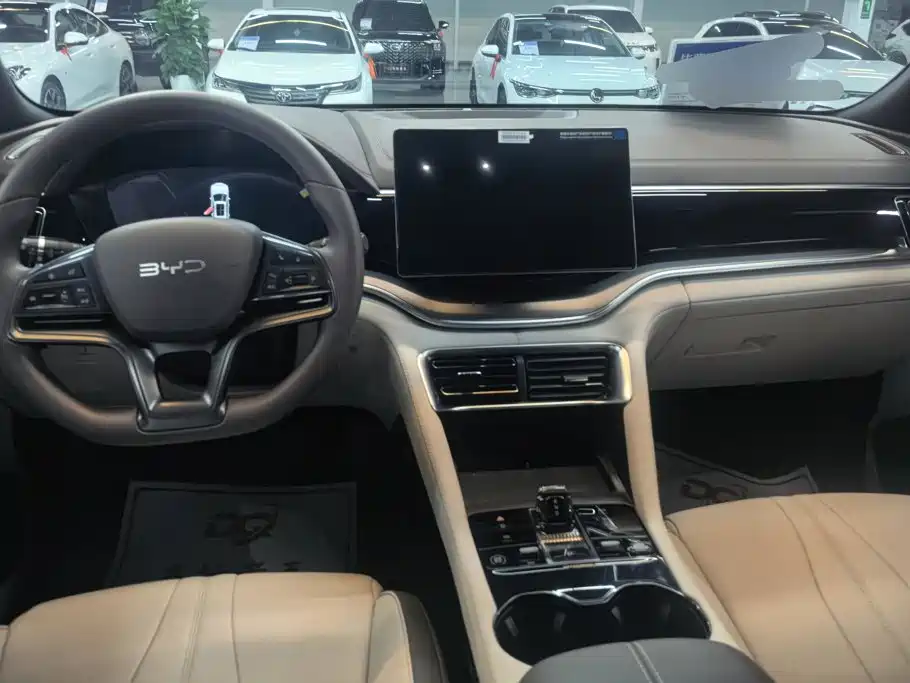 BYD Song PLUS PHEV 2025 2025 DM-i Smart Drive Edition 112KM Noble