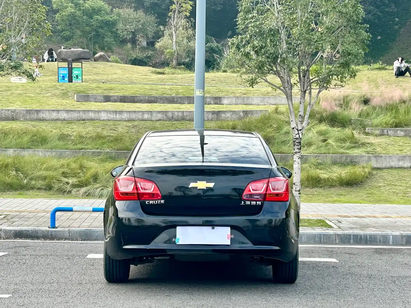 Фото 11 - Chevrolet Cruze