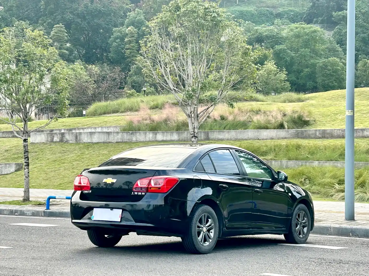Фото 12 - Chevrolet Cruze