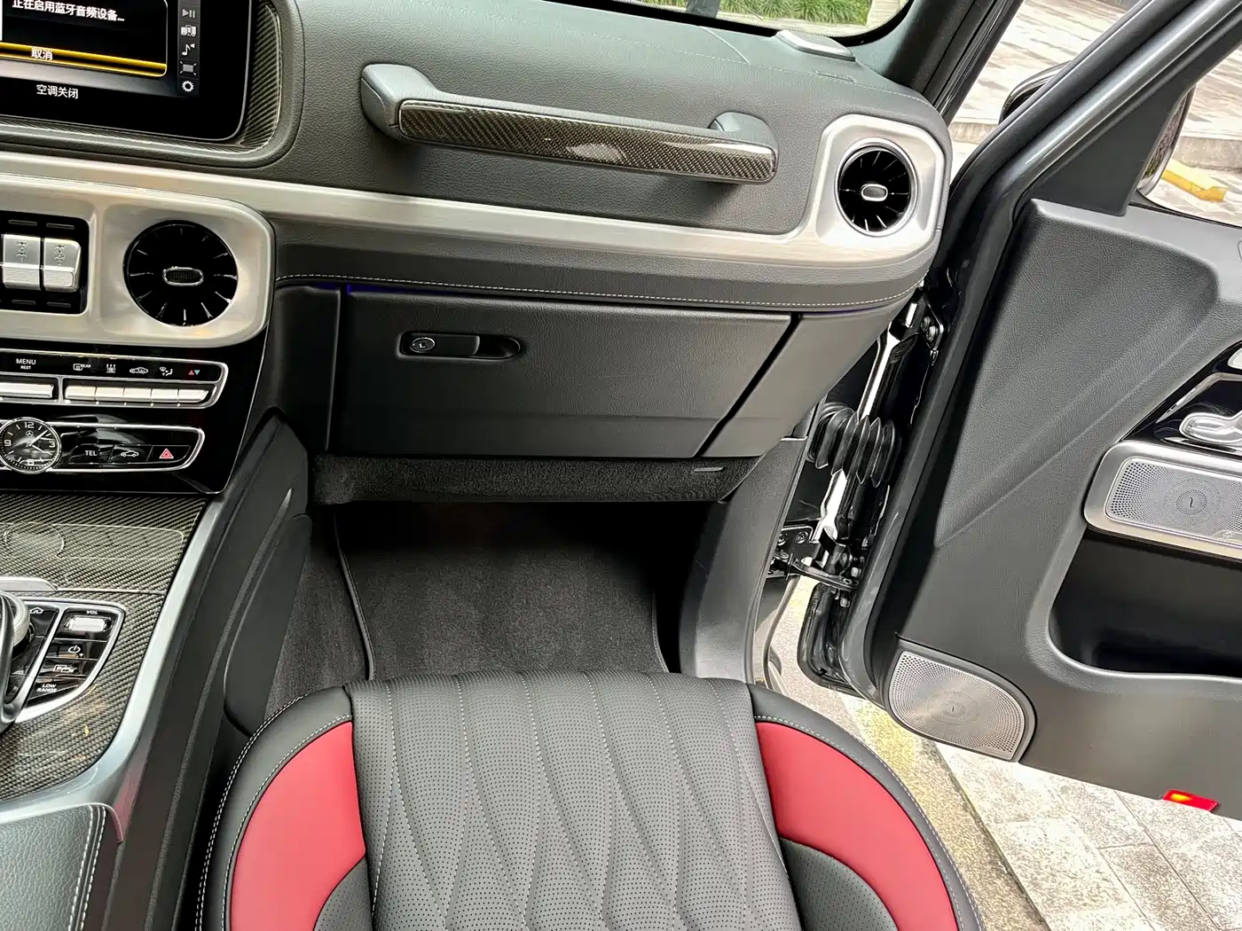Mercedes-Benz G-Class фото 26