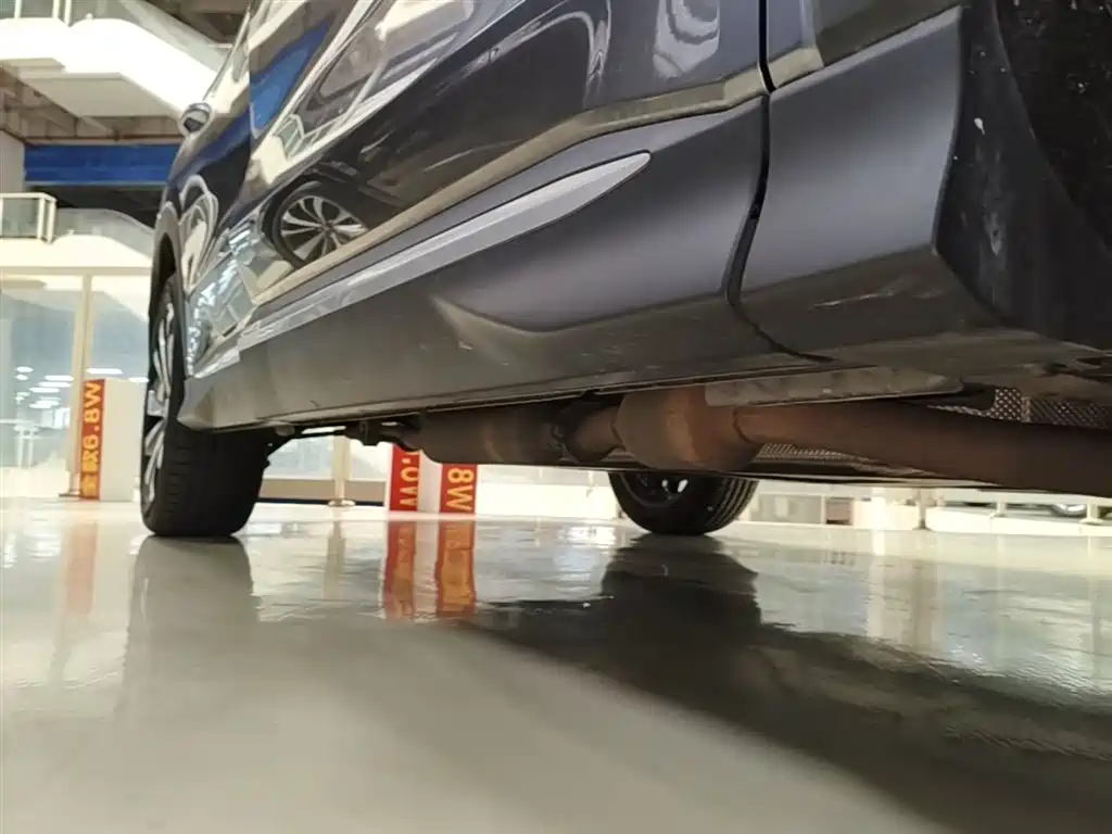 BYD Song PLUS PHEV 2023 Champion Edition DM-i 110KM Flagship фото 21