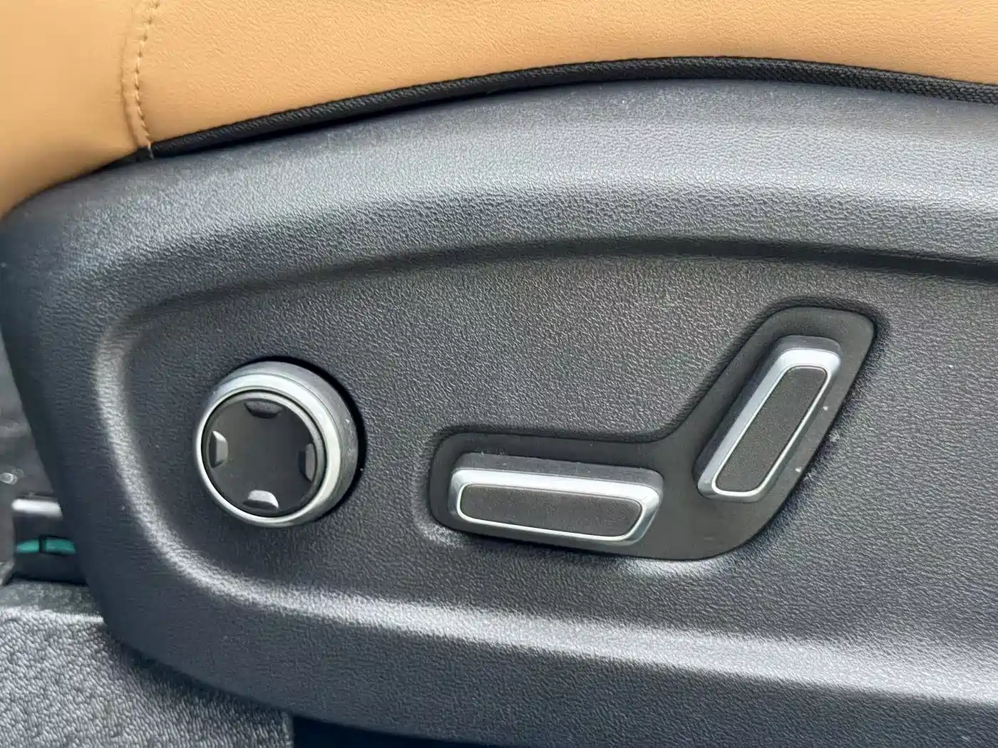 GEELY GALAXY GALAXY L7