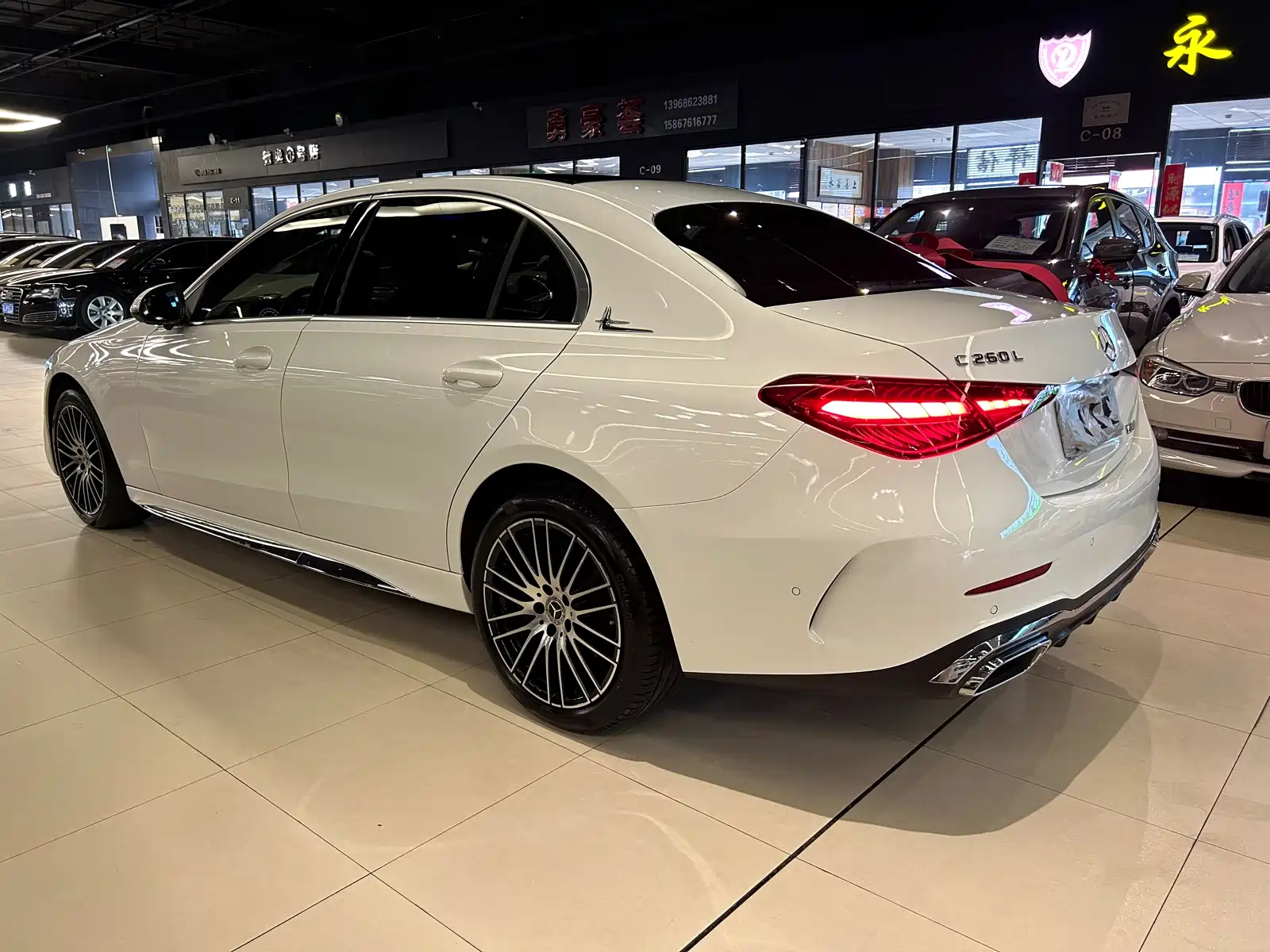 Фото 11 - Mercedes-Benz C-Class