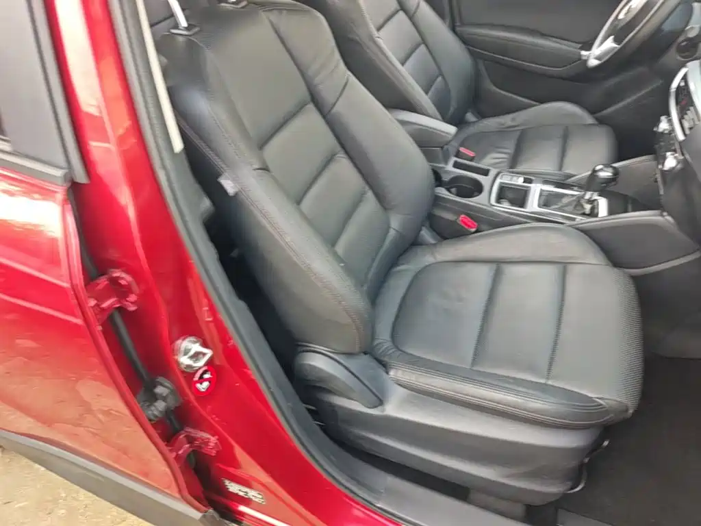صورة 25 - Mazda CX-5
