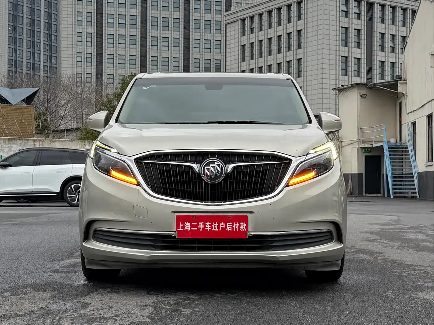 Buick GL8 2018 ES 28T Luxury Type China VI