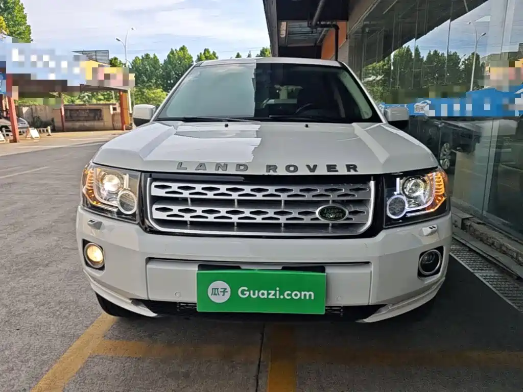 Land Rover Freelander 2 2014 2014 2.0T Si4 SE Gasoline Edition