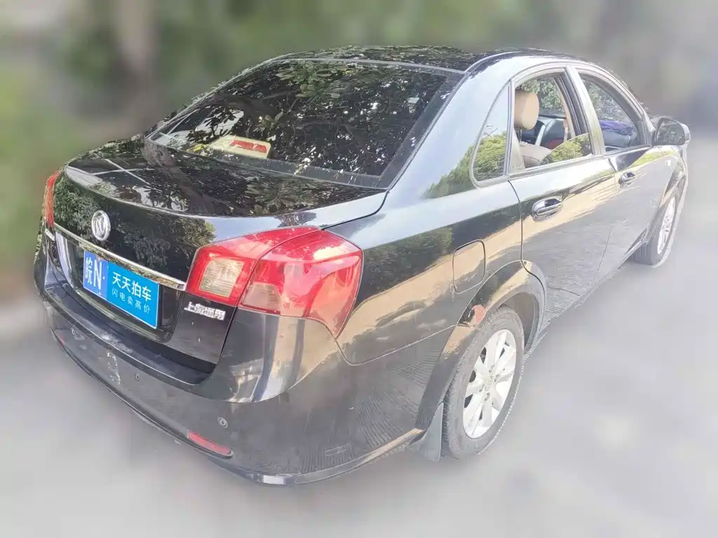 Фото 2 - Buick Excelle