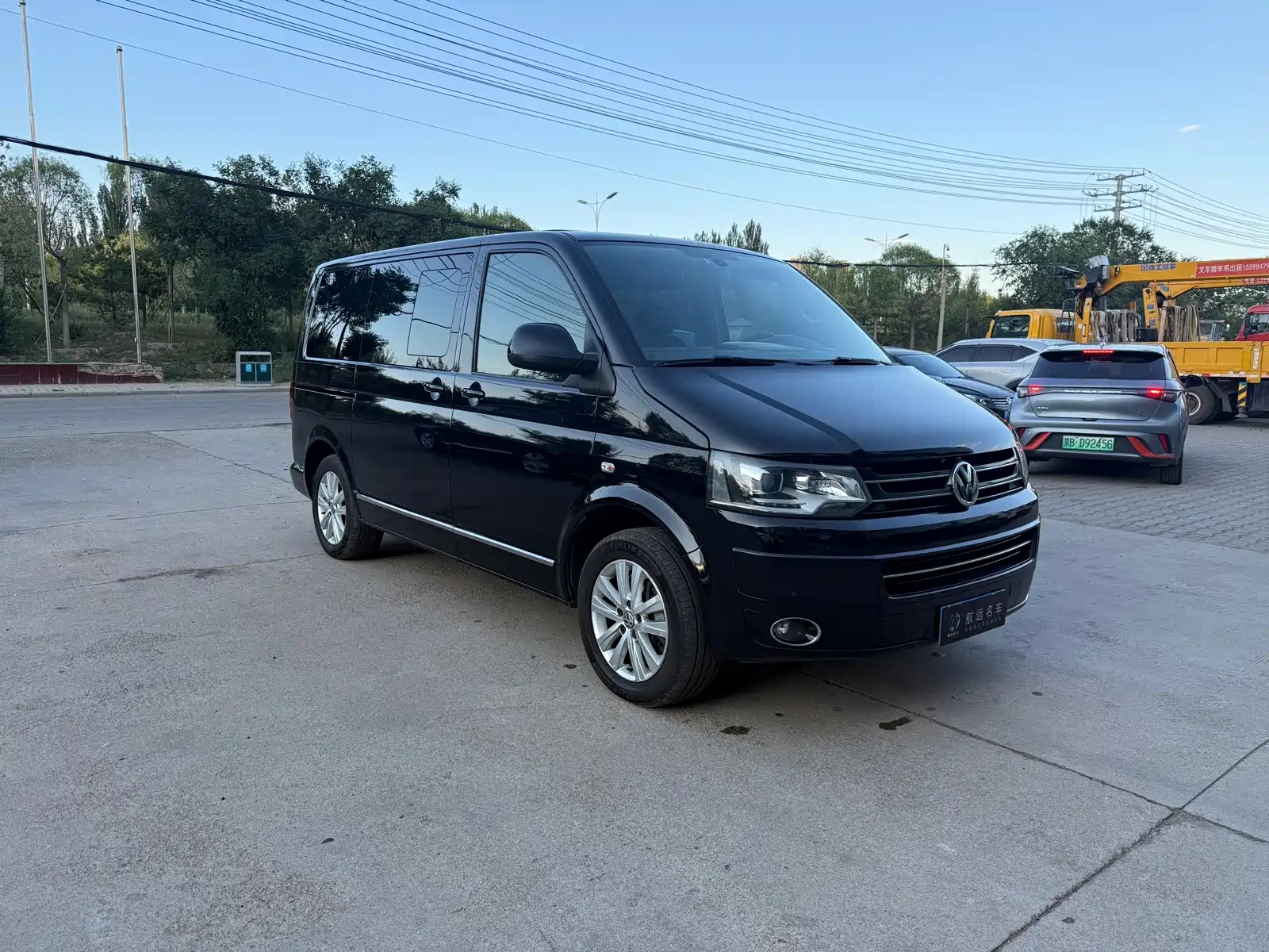 Фото 3 - Volkswagen Multivan
