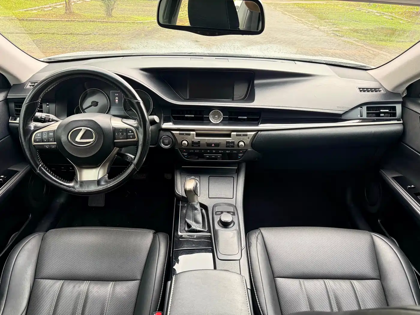 Lexus ES 2015 200 Elite Edition фото 7