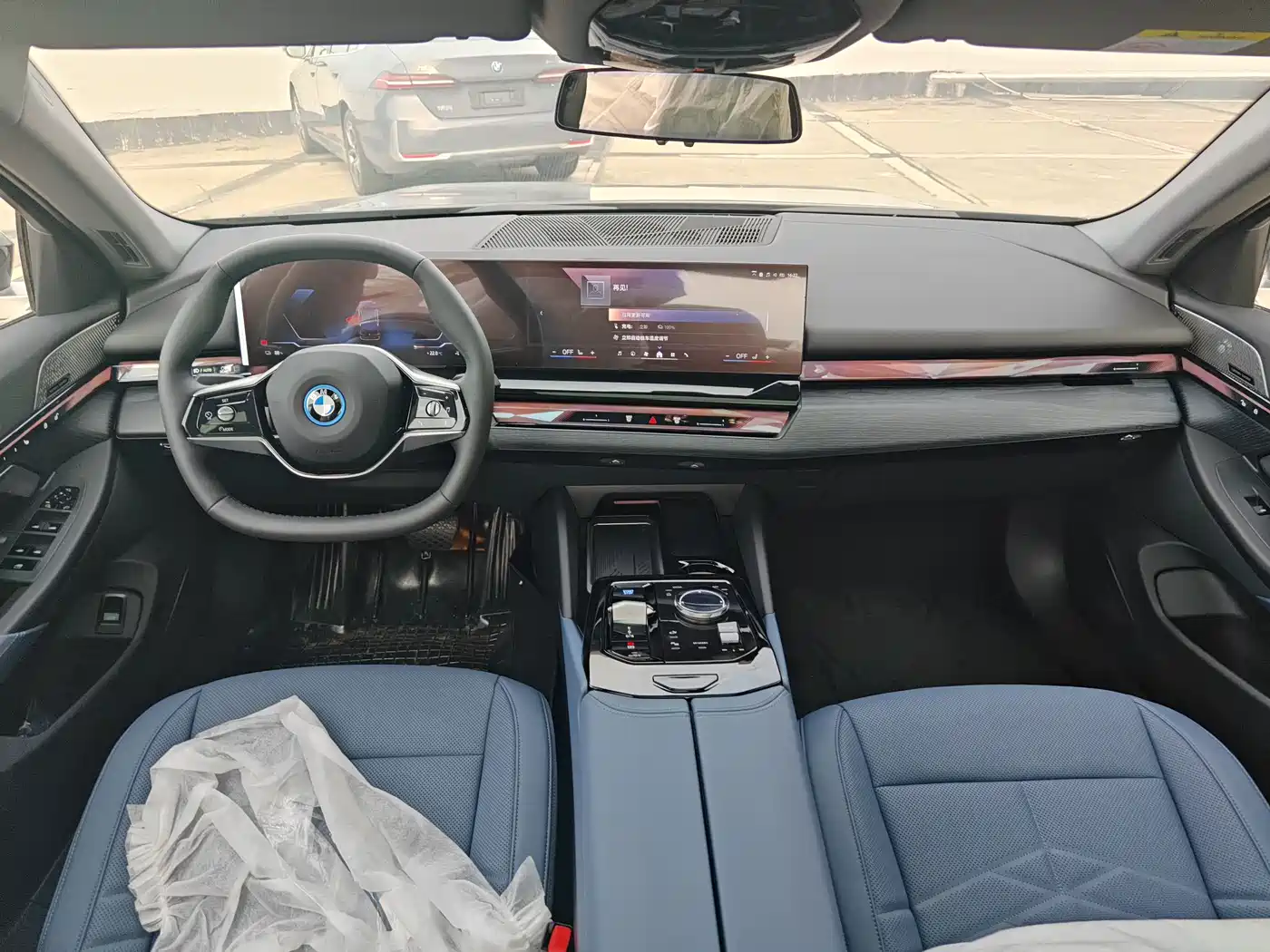 BMW i5 2024 eDrive 35L Premium Luxury Package фото 6