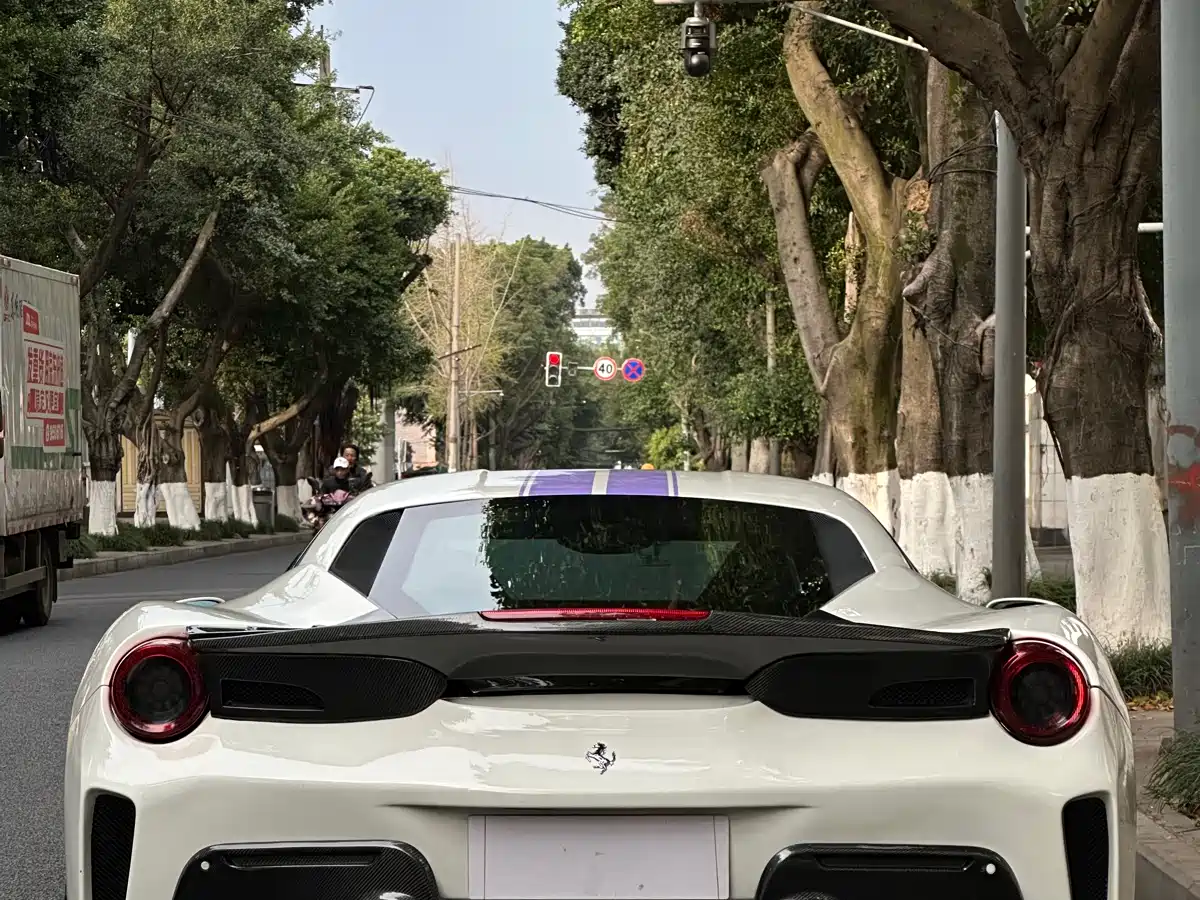 Ferrari 488 2015 488 GTB фото 10