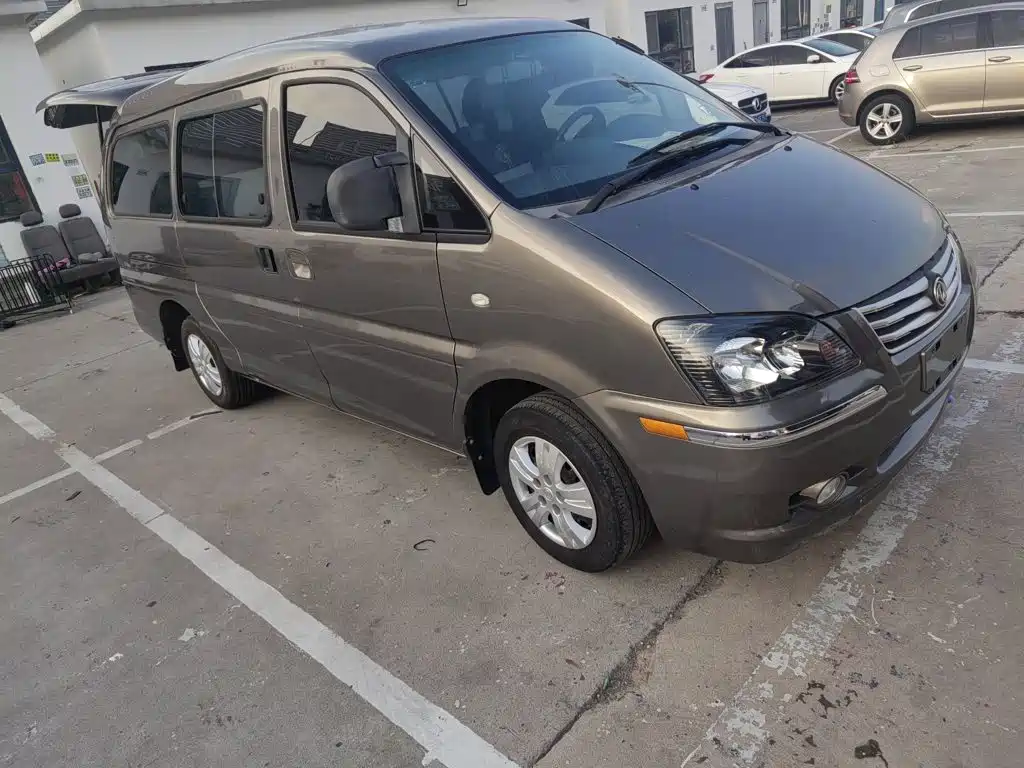 Фото 20 - Dongfeng Fengxing Lingzhi