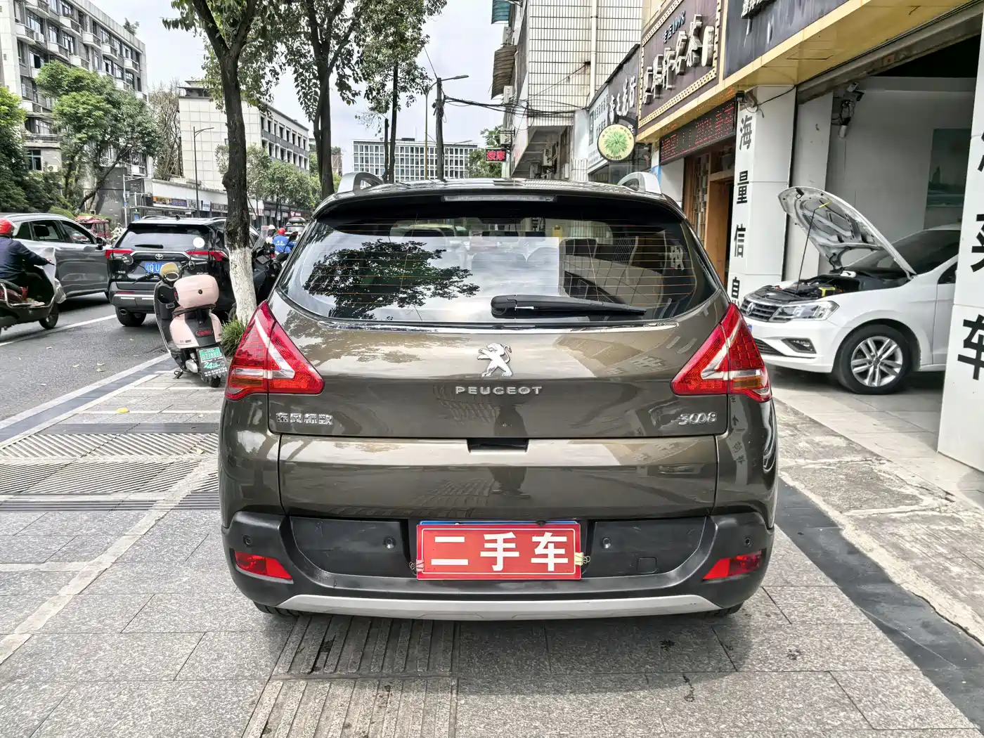 Peugeot 3008 2013 2.0L Automatic Trend Edition фото 5