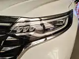 Фото 5 - Roewe iMAX8
