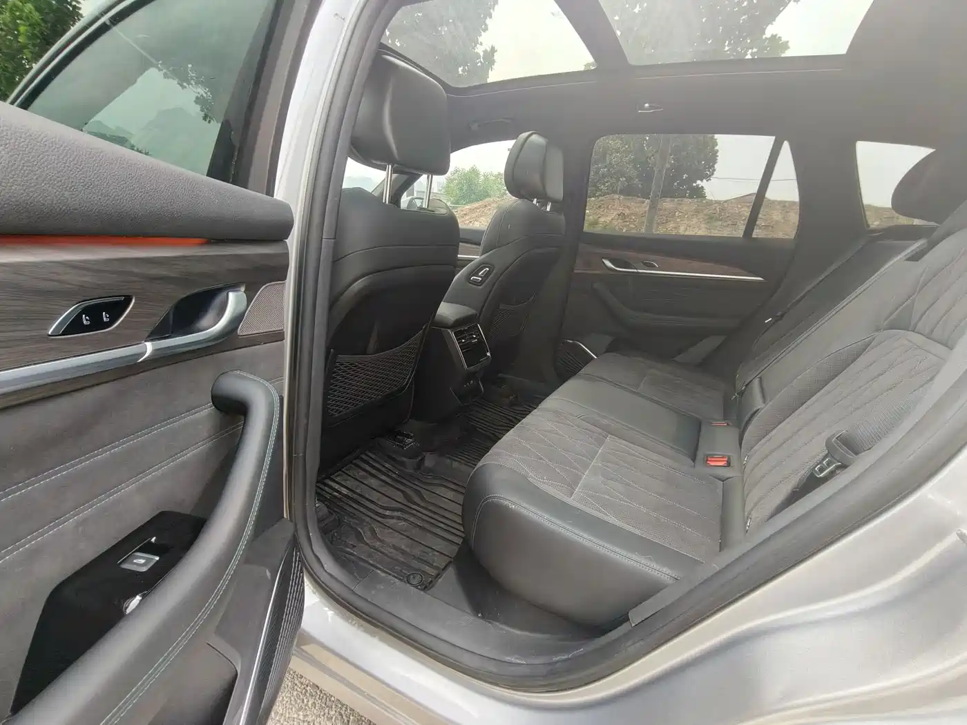 GEELY XINGYUE L