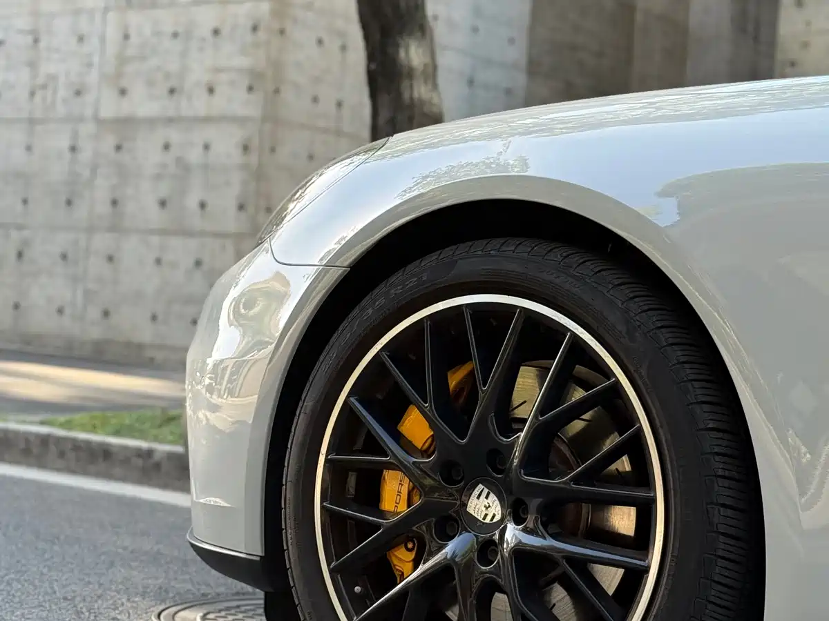 Porsche Panamera 2017 Panamera 4 Sport Turismo 3.0T фото 13