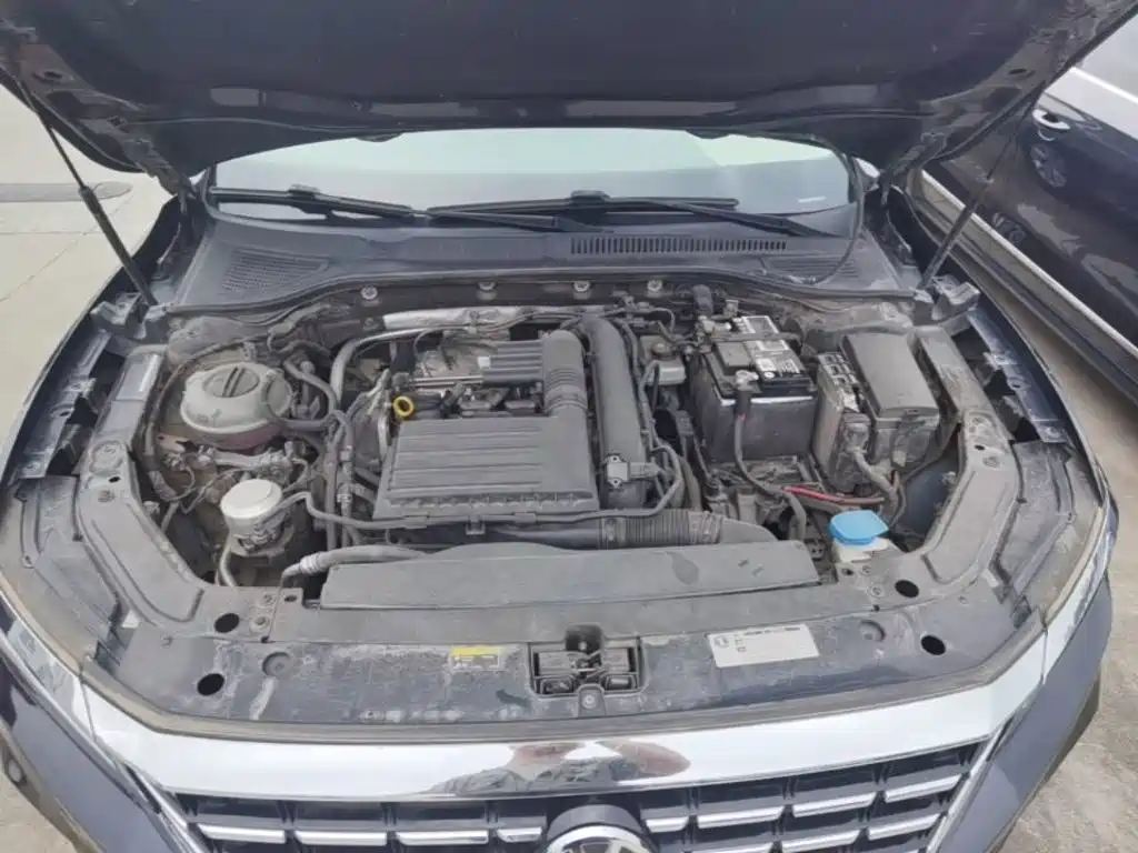 Фото 20 - Volkswagen Passat