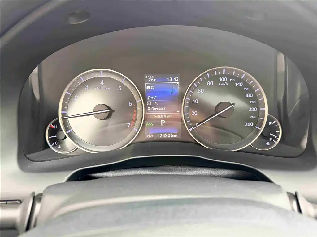 Lexus ES 2015 250 Elegance Edition фото 29