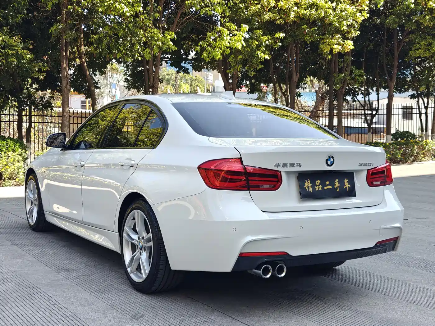 BMW 3 Series 2019 320i M Sport Package фото 12