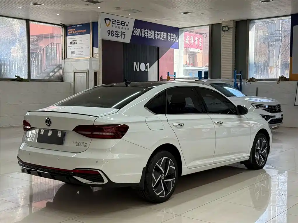 Volkswagen Lavida 2023 Model 280TSI DSG Starlight Eternal Edition фото 21