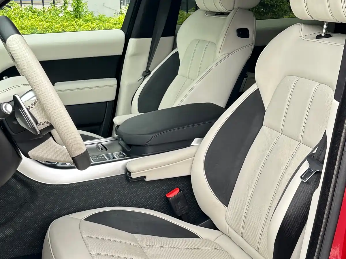 Land Rover Range Rover Sport 2016 3.0 SC V6 HST фото 11
