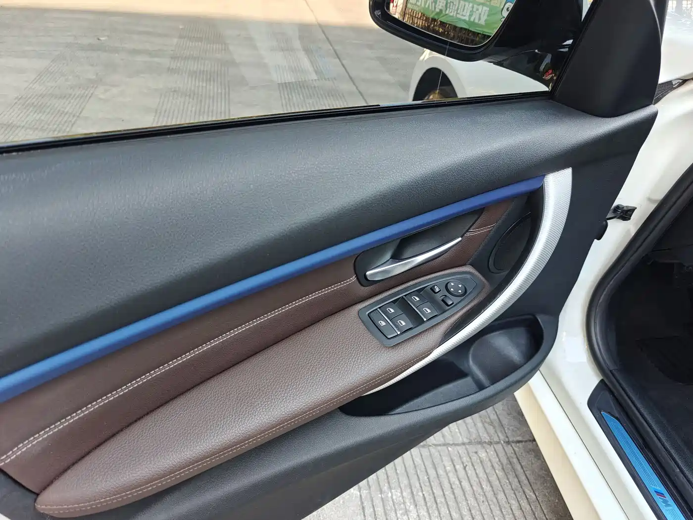 BMW 3 Series 2019 320i M Sport Package фото 6