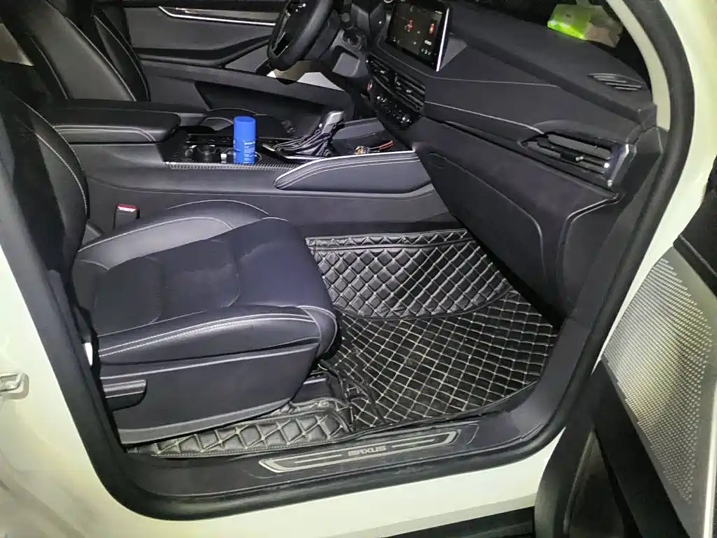 SAIC Maxus D90 2018 2017 2.0T Automatic 2WD Uranus