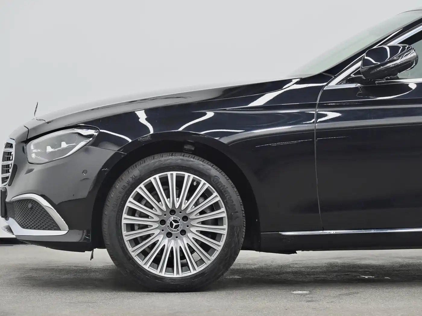 Mercedes-Benz E-Class 2022 Facelift E 300 L Luxury Style фото 28