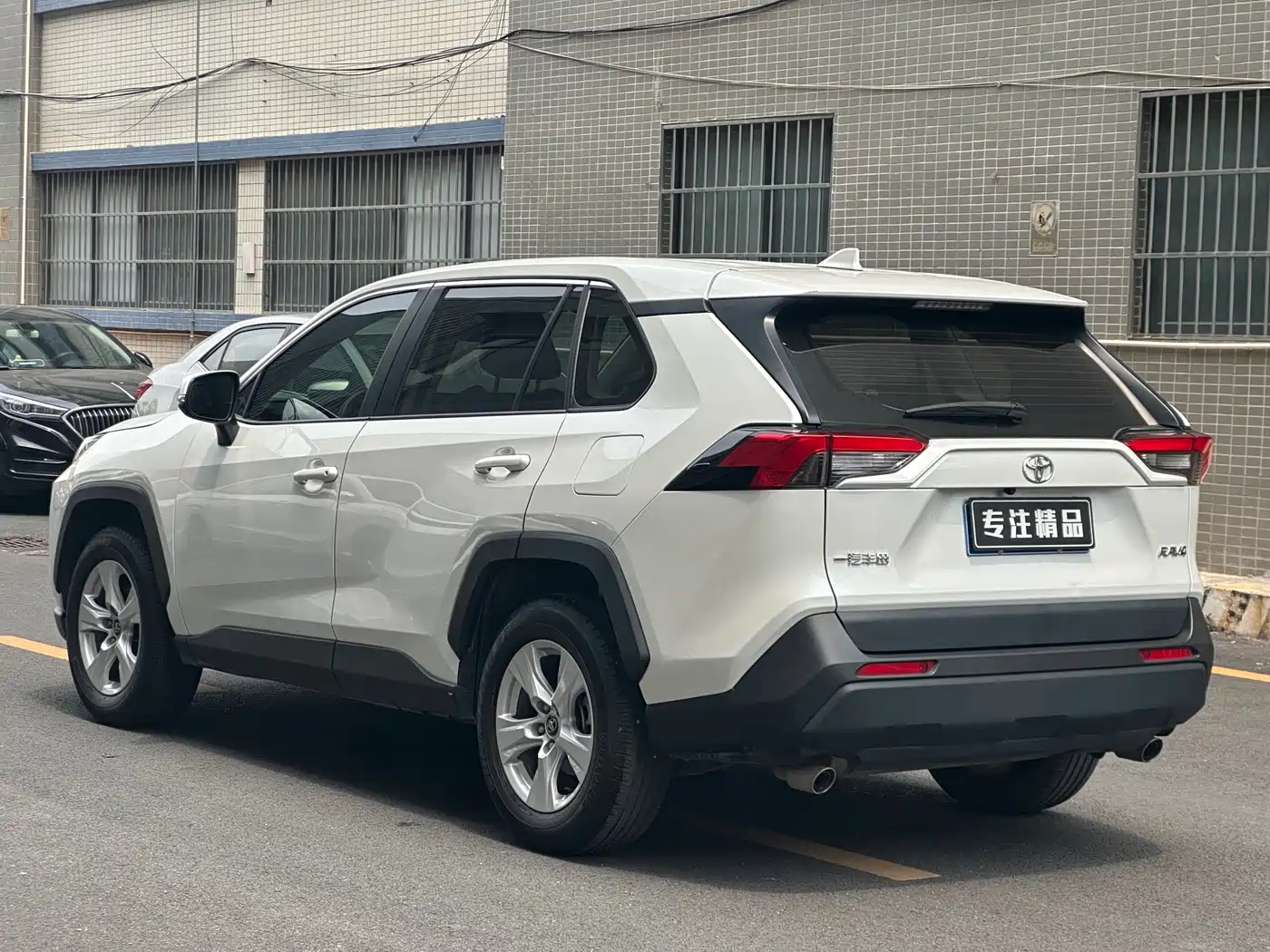 TOYOTA RAV4 RONGFANG