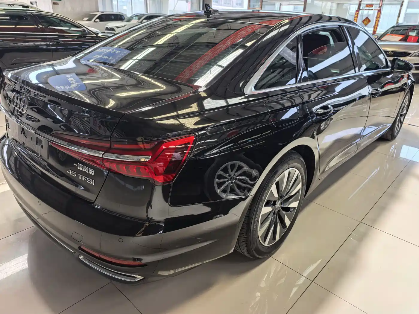 Audi A6L 2021 45 TFSI Exclusive Elegance фото 4