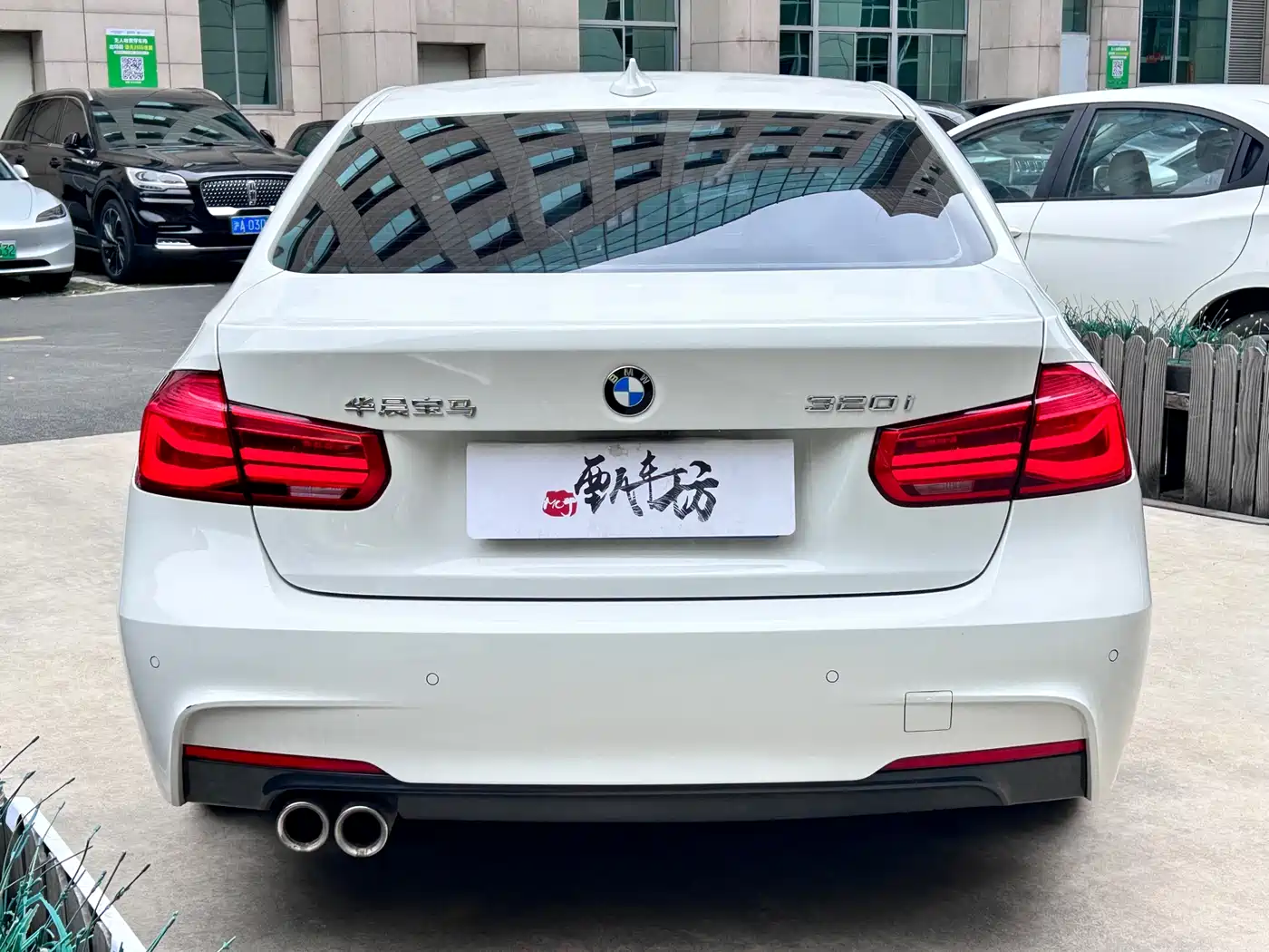 BMW 3 Series 2019 320i M Sport Package фото 5