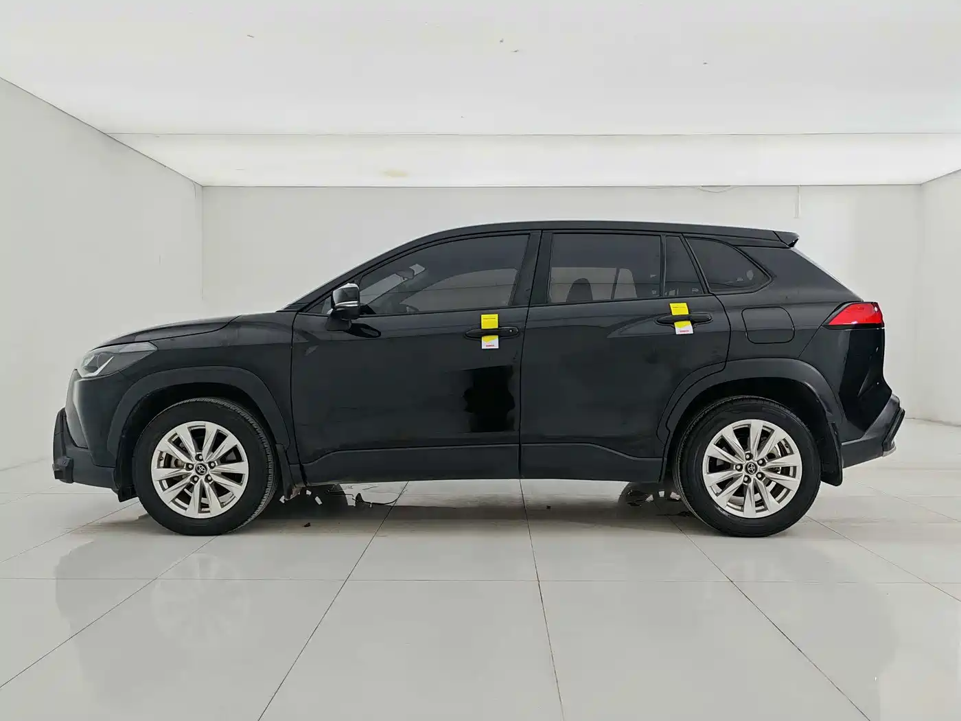 Toyota Corolla Cross 2024 2024 Model 2.0L Pioneer Edition