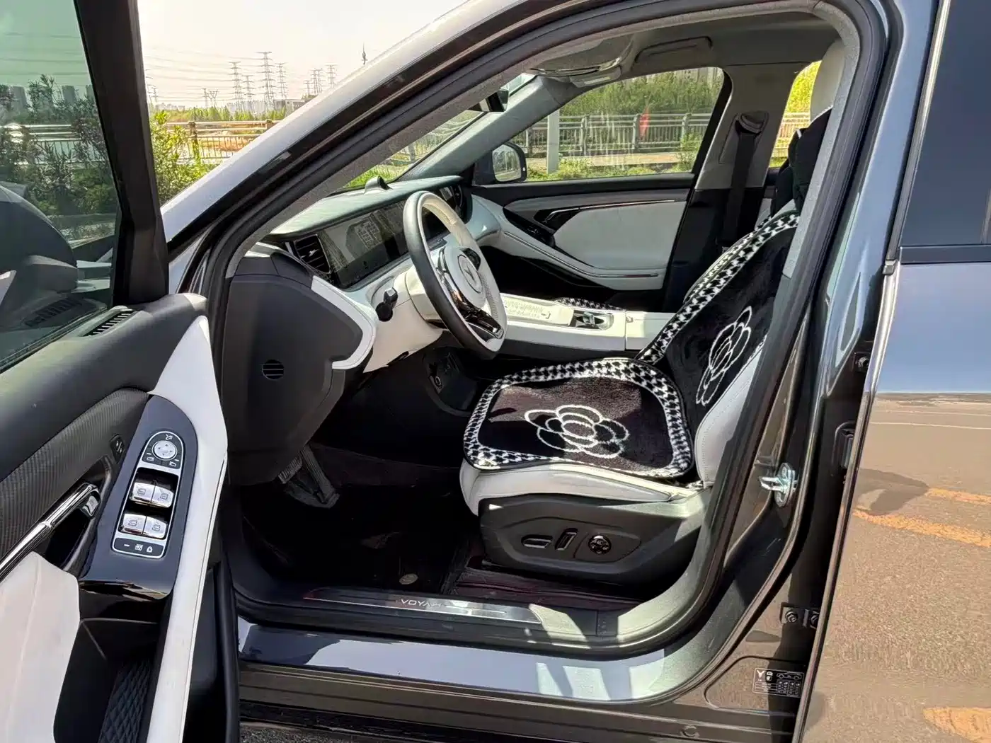 Voyah Auto VOYAH FREE 2025 2025 318 318km RWD Touring Edition