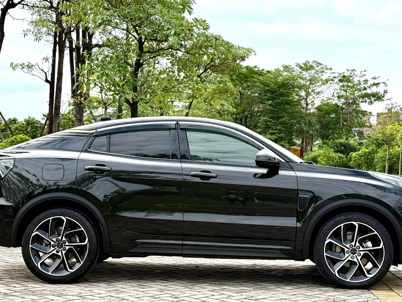 Lynk & Co 05 2020 2.0TD 2WD Shine Plus фото 8