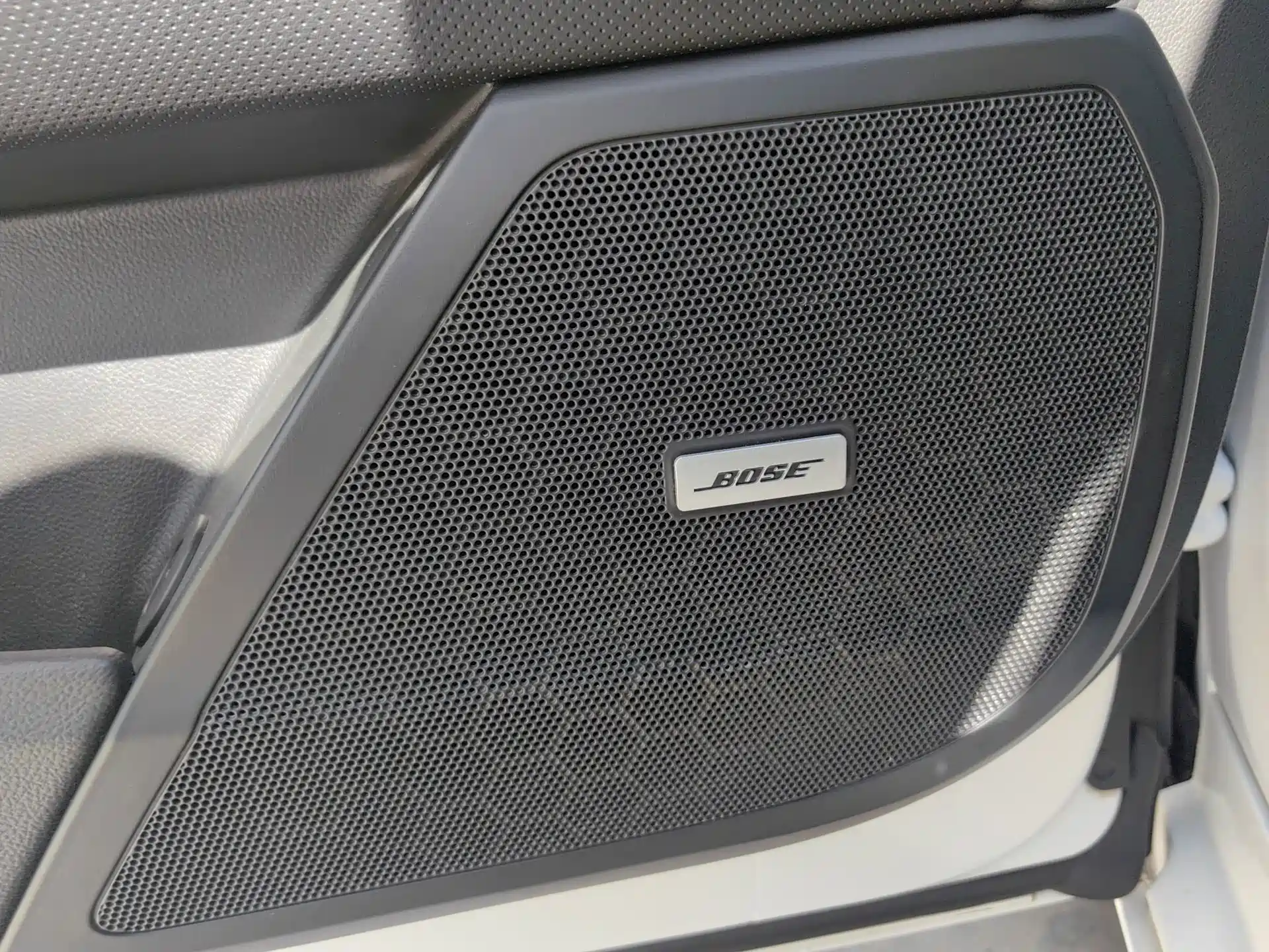 Photo 10 - Cadillac XTS