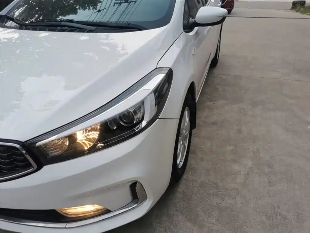Kia K3 2016 1.6L Manual GL фото 24