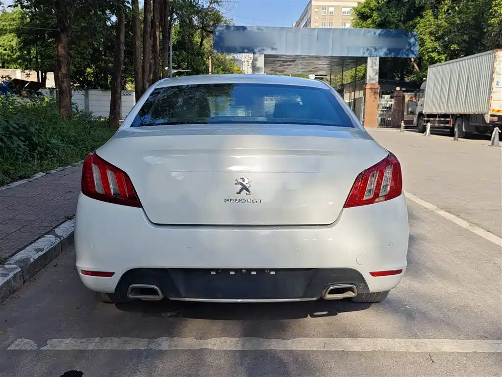 Peugeot 508 2012 2.0L Automatic Smart Edition фото 25