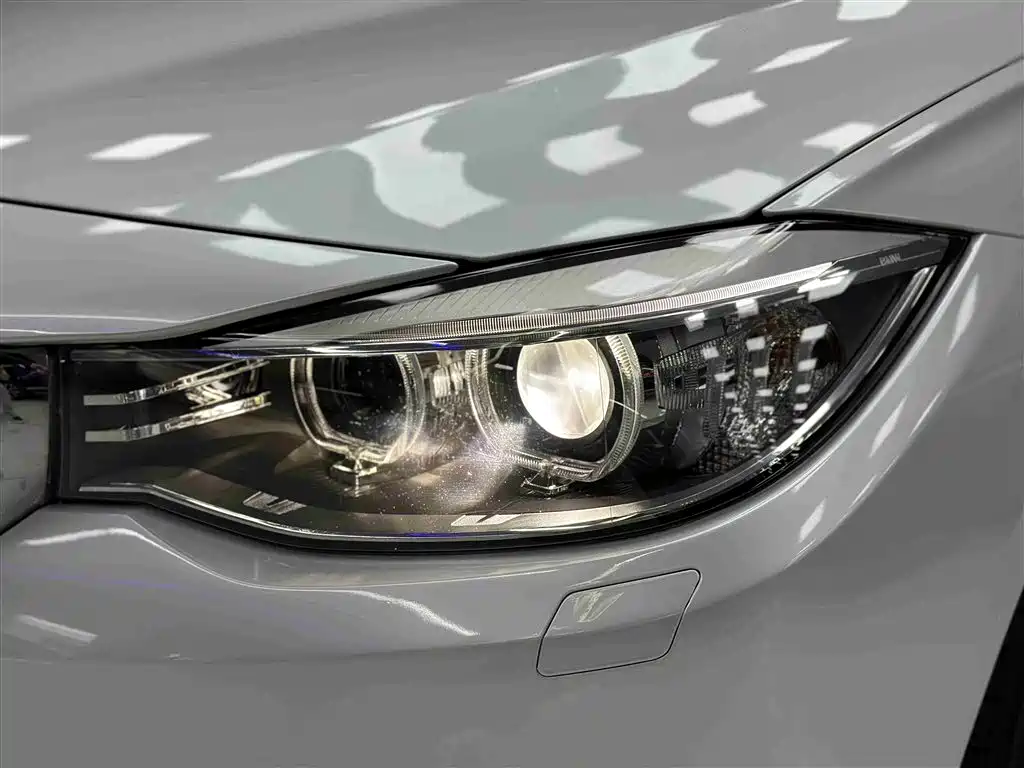 BMW 3 Series GT 2016 320i Fashion Style фото 7