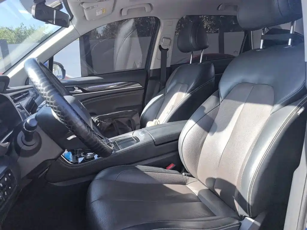 Фото 11 - GAC Trumpchi Trumpchi GS5