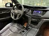Фото 11 - Cadillac XT5
