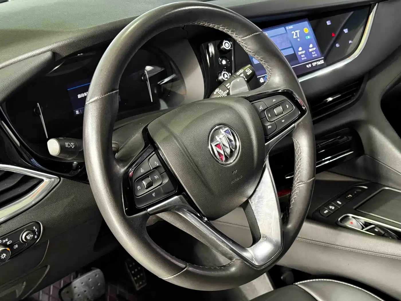 Buick Enclave 2022 652T 4WD Premium 7-Seater фото 9