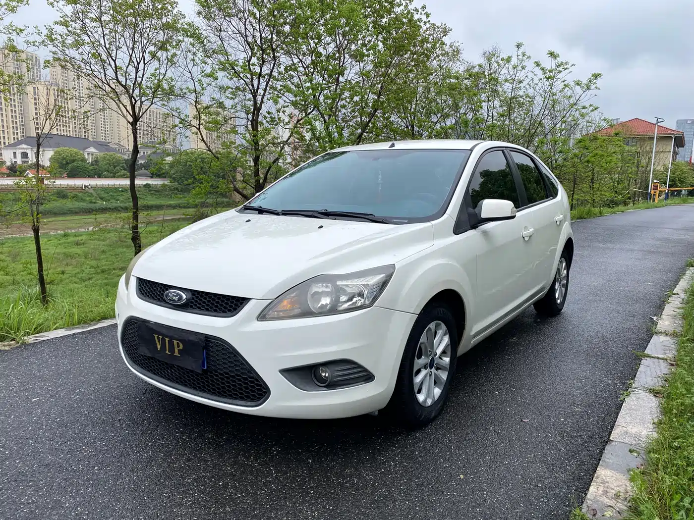 Фото 1 - Ford Focus