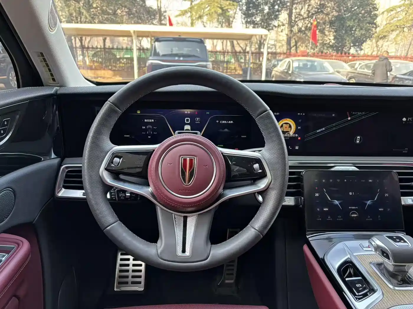 Hongqi E-HS9 2022 690km Qi Xiang Edition (6-seater) фото 11