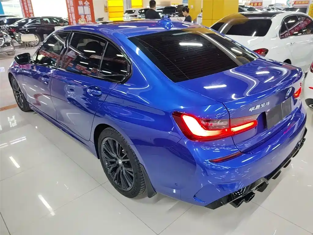 BMW 3 Series 2022 325Li M Sport Shadow Edition фото 5