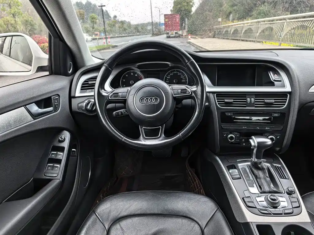 Audi A4 (Import) 2016 2014 40 TFSI allroad quattro plus