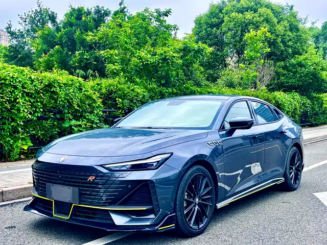 Changan UNI-V 1.5T, Спорт