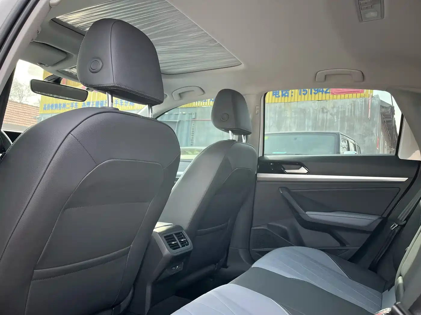 Volkswagen Lavida 2023 1.5L Auto Five Million Edition фото 7
