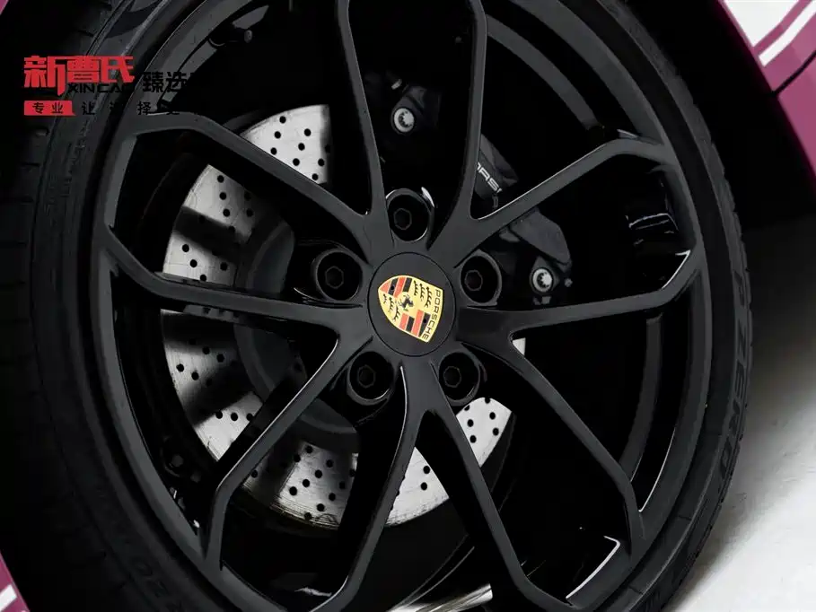 PORSCHE 718